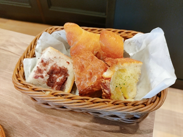 アンティークパン食べ放題種類３