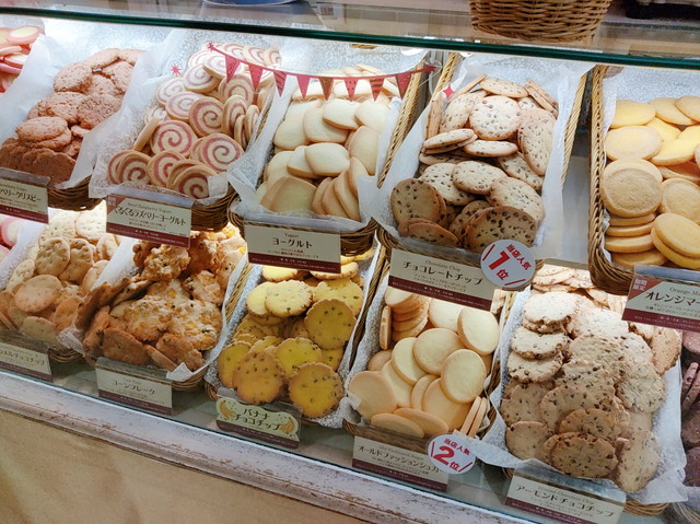 ステラおばさん食べ放題５